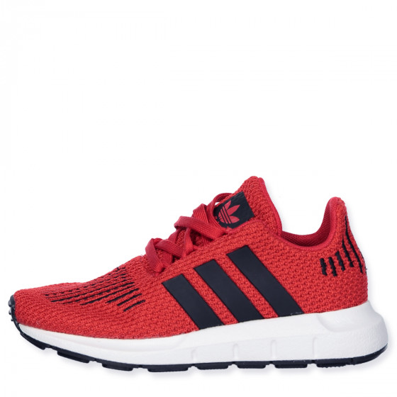 Adidas originals swift run junior trainer 2025